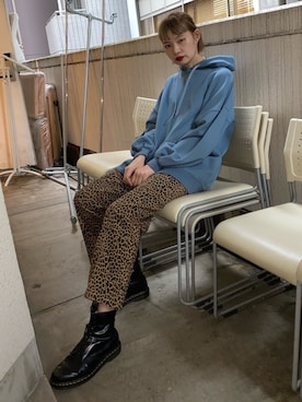 「Dr. Martens（ドクターマーチン）のDr.ﾏｰﾁﾝ　1460　8ホール（ブーツ）」を使った、cameronさん（レディース・167cm）の秋コーディネート