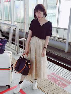 「travel」｜「アイテム（ハンドバッグ）」を使った、Karin Fengさん（レディース・168cm）の夏コーディネート