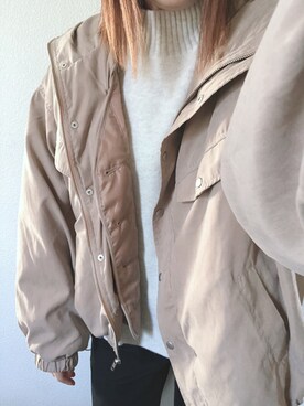 「白ニットコーデ」｜macaronさん（レディース・160cm）の冬コーディネート
