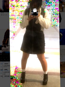 「H&M DIVIDED（エイチアンドエム　ディヴァイデッド）のアイテム（オールインワン・サロペット）」を使った、mmmさん（レディース・150cm）の秋コーディネート