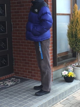 「VANS（バンズ）のアイテム（スニーカー、ブラック系）」を使った、ホリさん（メンズ・169cm）の冬コーディネート