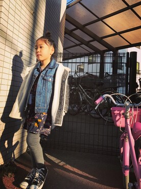 「green label relaxing（グリーンレーベルリラクシング）のアイテム（ダウンジャケット/コート、グレー系）」を使った、こころさん（キッズ・125cm）の冬コーディネート