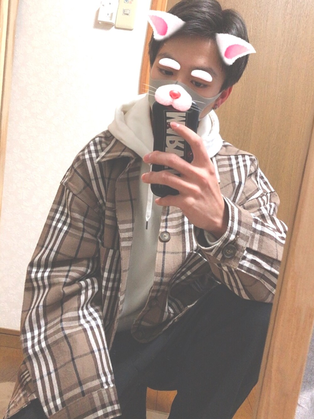 「今日のコーデ、ゆるコーデ、GUコーデ、激安コーデ、おしゃれさんと繋がりたい、イケメンになりたかった、イケメン風、オススメコーデ」｜「GUのアイテム（ジャケット/アウター、ブラウン系）」を使った、しんさん（メンズ・170cm）の冬コーディネートの1枚目の写真