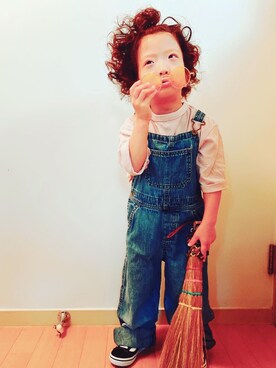 「ZERO standerd（ゼロスタンダード）のアイテム（トップス）」を使った、かりんとうさん（キッズ・90cm）の秋コーディネート