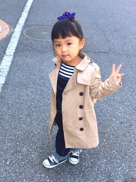 「kids」｜「アイテム（トレンチコート）」を使った、koyoさん（キッズ・100cm）の春コーディネート