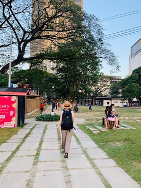 「HANES（ヘインズ）の【WEB限定】Hanes(ヘインズ) 2PスリーブレスTシャツ（Tシャツ/カットソー）」を使った、Kimaさん（レディース・159cm）の春コーディネート