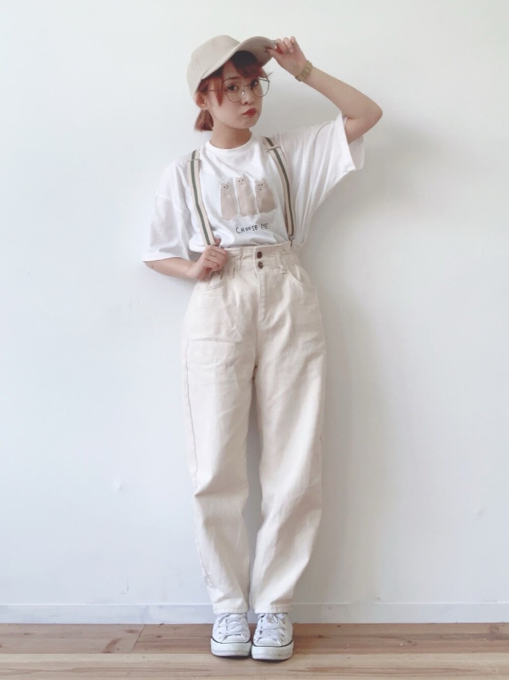 「クラシックメガネコーデ、休日スタイル、秋服、パンツスタイル、低身長、プチプラコーデ、ootd、デニム、GU、ホワイトコーデ」｜「Aunt Marie'sのAUNT MARIE'S ハイウエストデニムパンツ（デニムパンツ、ホワイト系）」を使った、ｎｏｎｏさん（レディース・149cm）の秋コーディネートの1枚目の写真