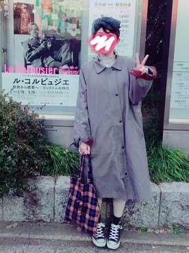 「ヘアバンド」｜「アイテム（ステンカラーコート）」を使った、しいなさん（レディース・155cm）の春コーディネート