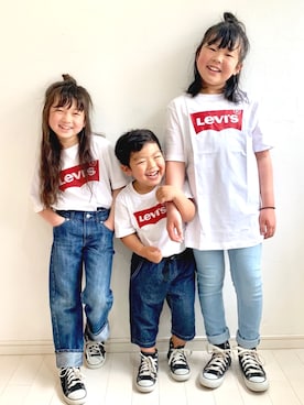 「Levi's（リーバイス）のアイテム（Tシャツ/カットソー）」を使った、kii_memeさん（キッズ・120cm）の春コーディネート