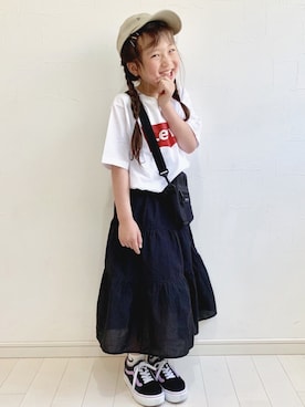 「Levi's（リーバイス）のアイテム（Tシャツ/カットソー）」を使った、kii_memeさん（キッズ・120cm）の春コーディネート