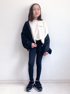 「ナイキスニーカー」｜「アイテム（ブルゾン）」を使った、kii_memeさん（キッズ・125cm）の春コーディネート