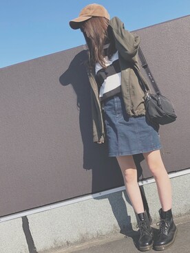 「niko and...（ニコアンド）のオリジナル空紡糸ボーダーラガーシャツ【niko and ...】（Tシャツ/カットソー、ブラック系）」を使った、あんこさん（レディース・157cm）の春コーディネート