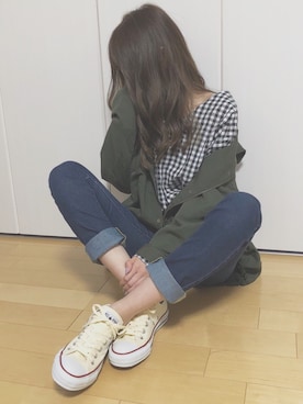 「GRL（グレイル）のギンガムチェックビッグカフスシャツ（シャツ/ブラウス、ブラック系）」を使った、あんこさん（レディース・157cm）の春コーディネート