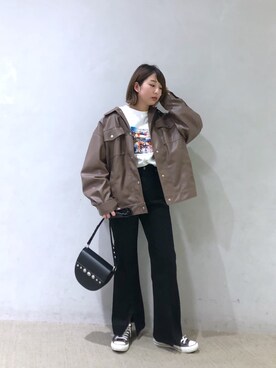 「スリットパンツ」｜「アイテム（ブルゾン）」を使った、marukaさん（レディース・159cm）の冬コーディネート