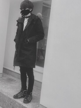 「HARE（ハレ）のアイテム（モッズコート、ブラック系）」を使った、arさん（メンズ・172cm）の冬コーディネート