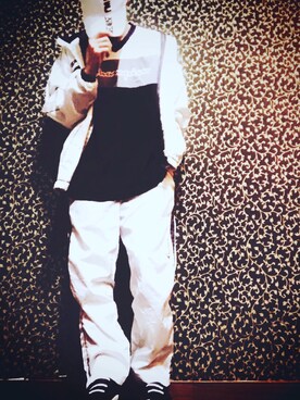 戴樂樂さんのコーディネート