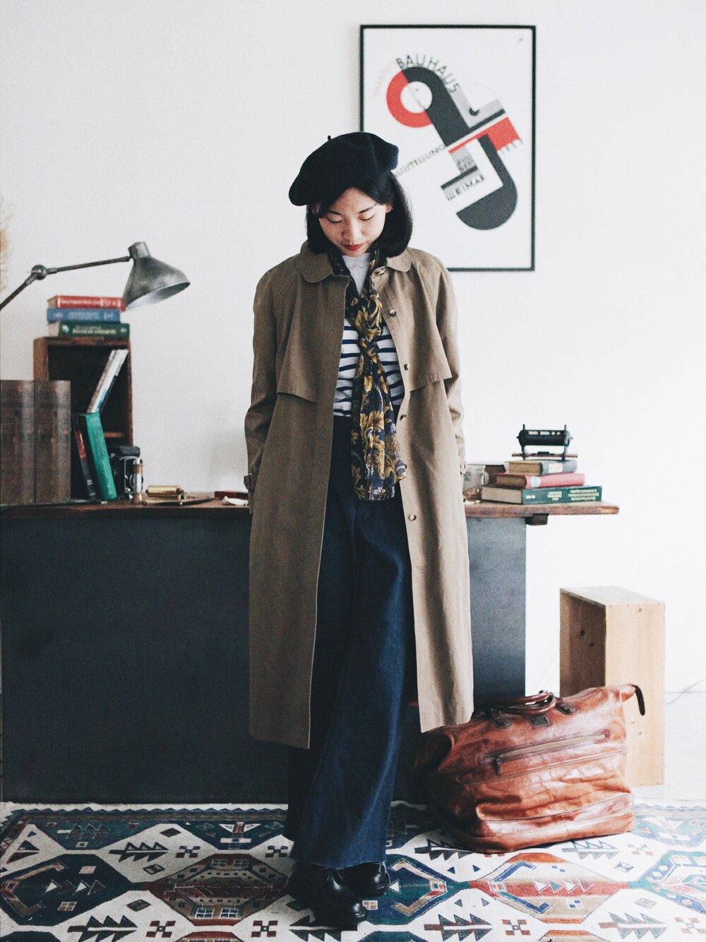 「コート、vintage、 古着、Taiwan、saint james、古着MIX、 usa、aroommodel、 coach、 米軍」｜「VINTAGEのA Room Model - Vintage 風衣（トレンチコート、ベージュ系）」を使った、AROOMMODELさん（レディース・165cm）の冬コーディネートの1枚目の写真