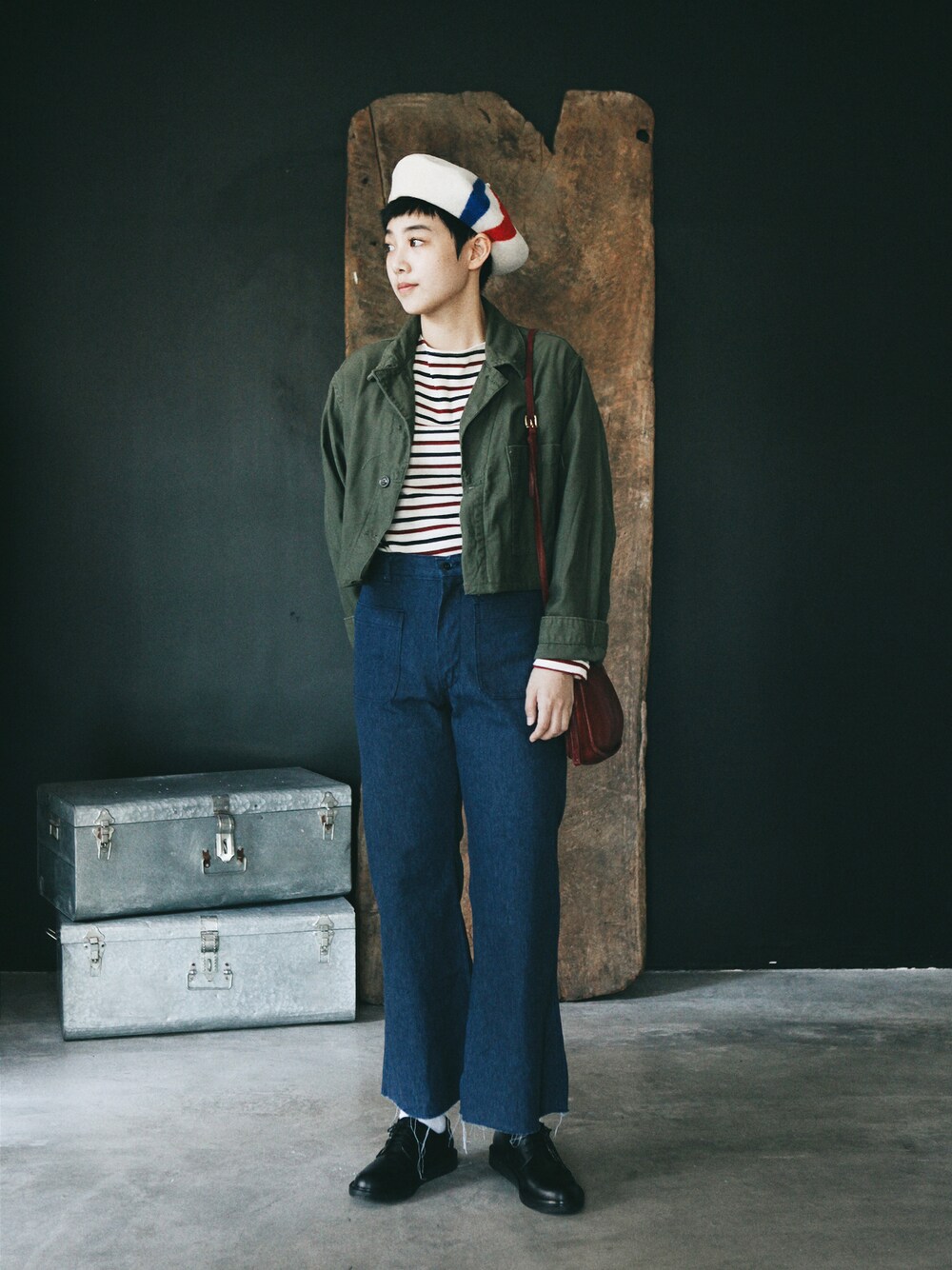 「古着、vintage、military、古着MIX、army、COACH、古着屋、 US、 F5」｜「A ROOM MODELのA Room Model - F5 Remade US Military Jacket（ブルゾン、グリーン系）」を使った、AROOMMODELさん（レディース・165cm）の冬コーディネートの1枚目の写真