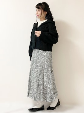 「小花柄」｜「アイテム（バレエシューズ）」を使った、まーみんさん（レディース・160cm）の冬コーディネート