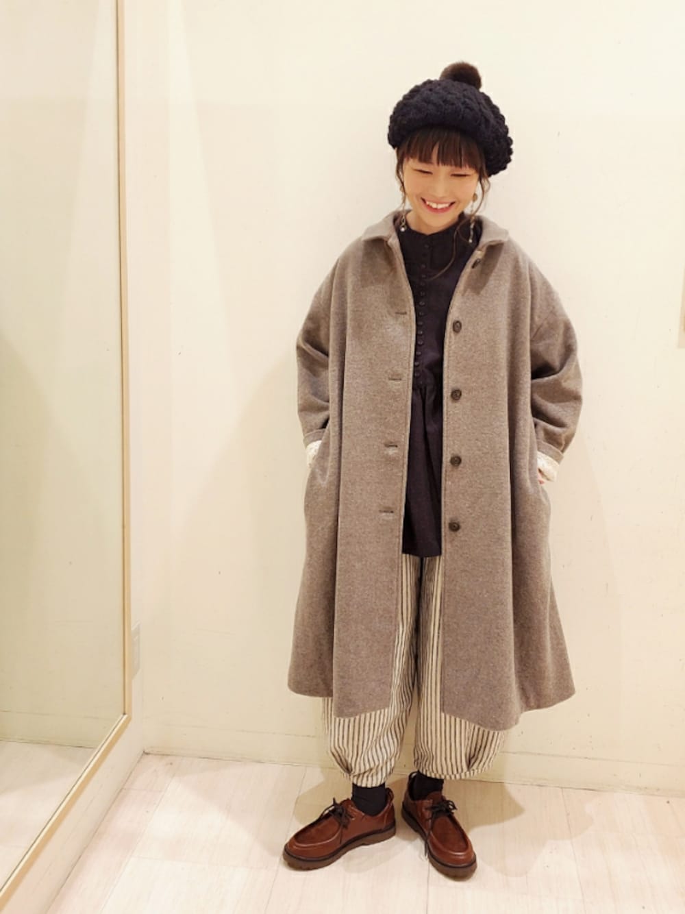 レース背裏ウール混コートを使った人気ファッションコーディネート - WEAR