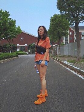 盛颖狒さんのコーディネート