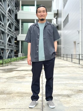 「coen（コーエン）のジオメトリックプリントショートスリーブシャツ(セットアップ対応)（シャツ/ブラウス、グリーン系）」を使った、coen   いけださん（メンズ・168cm）の春コーディネート