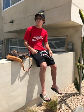 Alex Fowlerさんのコーディネート