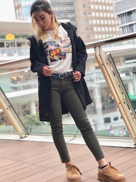 「AVIREX（アヴィレックス）のアイテム（モッズコート）」を使った、REINA Üさん（レディース・163cm）の秋コーディネート