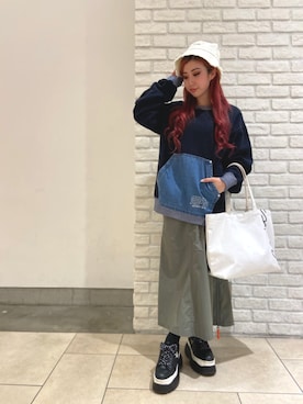 REINA Üさん（レディース・163cm）の春コーディネート