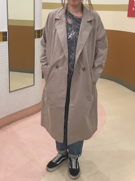 「リーバイス501」｜「アイテム（トレンチコート）」を使った、_________mさん（レディース・162cm）の冬コーディネート