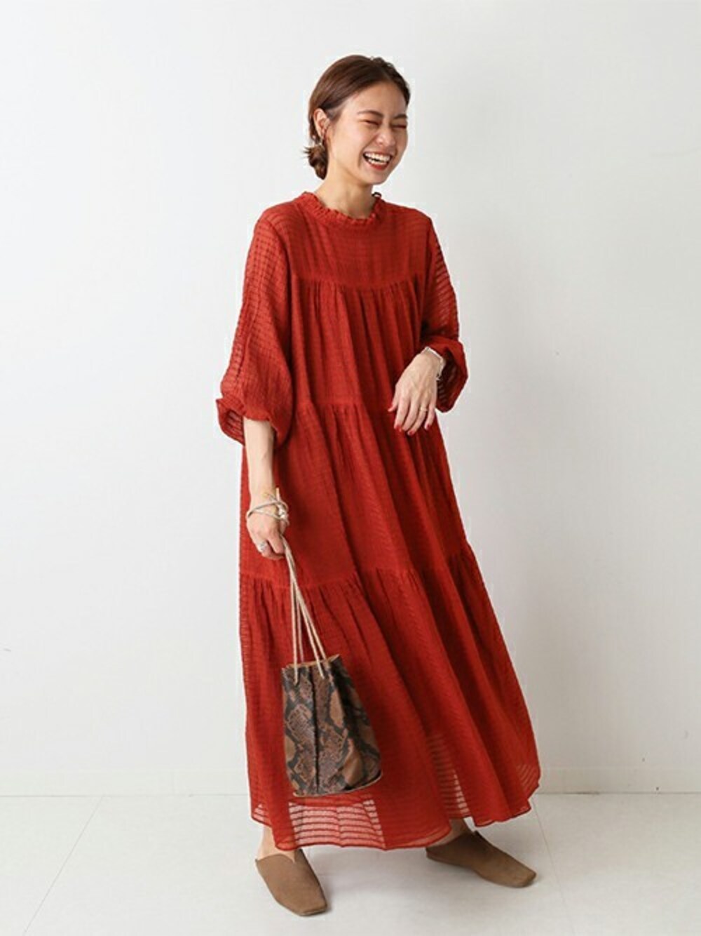 misato（JOURNAL STANDARD relume 表参道店）｜JOURNAL STANDARD relumeのワンピースを使った