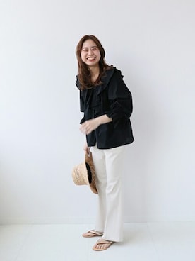 「アイテム（サンダル、ゴールド系）」を使った、misatoさん（レディース・160cm）の春コーディネート