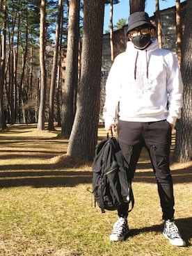 「DOLCE&GABBANA（ドルチェアンドガッバーナ）のアイテム（バッグ）」を使った、MARCELLO(マル)さん（メンズ・177cm）の秋コーディネート