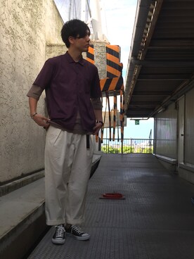「JUNRED（ジュンレッド）のアイテム（チノパンツ）」を使った、SHUNSUKEさん（メンズ・184cm）の夏コーディネート
