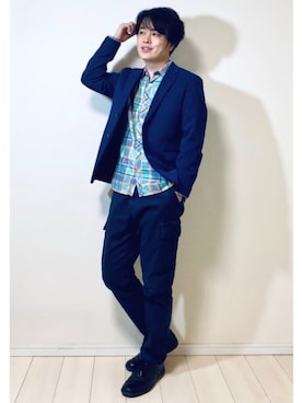「チェック柄に恋してる」｜「アイテム（カーゴパンツ）」を使った、スピさん（メンズ・175cm）の秋コーディネート
