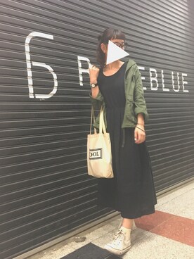 「CASIO」｜「アイテム（ミリタリージャケット）」を使った、pakiraさん（レディース・165cm）の秋コーディネート