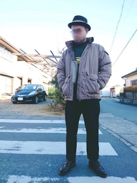 「アンクルパンツ」｜「アイテム（ダウンジャケット/コート）」を使った、カホンさん（メンズ・169cm）の冬コーディネート
