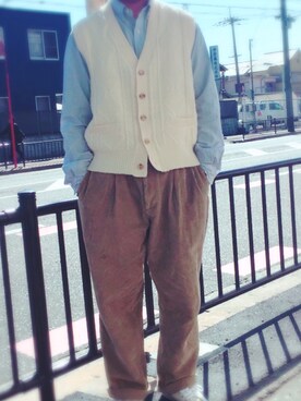 「JANTZEN（ジャンセン）のアイテム」を使った、河内海斗さん（メンズ・172cm）の秋コーディネート