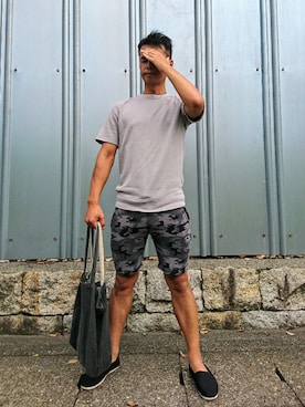 「TOMS（トムス）のアイテム（スリッポン）」を使った、Gottanyさん（メンズ・177cm）の夏コーディネート