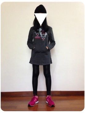 「アイテム（ドレス、グレー系）」を使った、Chiam Liliさん（レディース・163cm）の春コーディネート