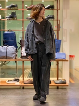 「tk.TAKEO KIKUCHI」｜「アイテム（デニムジャケット）」を使った、MIKIさん（メンズ・167cm）の秋コーディネート