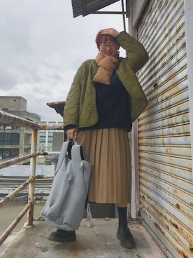 「アイテム（ローファー）」を使った、Yi Yong Wangさん（レディース・168cm・10代）の冬コーディネート