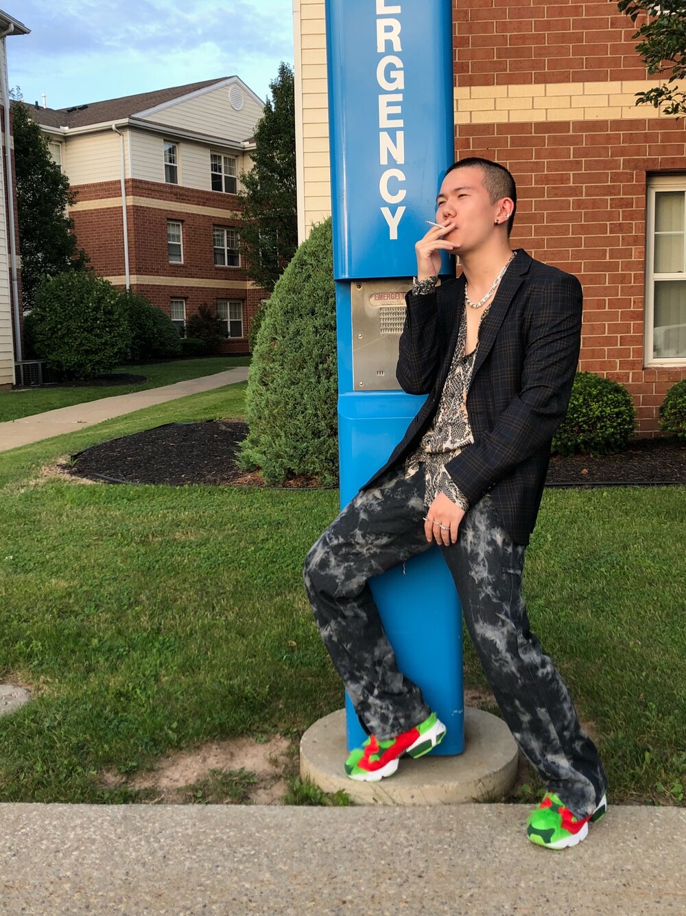 「Reebokのアイテム（スニーカー、グリーン系）」を使った、chaoticyleさん（メンズ・175cm）の秋コーディネートの1枚目の写真