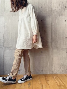 「KOBE LETTUCE（コウベレタス）の素肌感覚ストレッチパンツ（その他パンツ）」を使った、神戸レタスさん（レディース・153cm）の春コーディネート