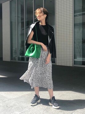 「KOBE LETTUCE（コウベレタス）のアイテム（ライダースジャケット）」を使った、神戸レタスさん（レディース・164cm）の春コーディネート
