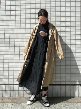 「KOBE LETTUCE（コウベレタス）のアイテム（トレンチコート）」を使った、神戸レタスさん（レディース・164cm）の春コーディネート