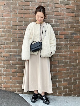 「スウェットワンピース」｜「アイテム（ローファー）」を使った、神戸レタスさん（レディース・164cm）の冬コーディネート