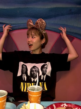 「NIRVANA（ニルヴァーナ）のアイテム」を使った、MIKIさん（レディース・155cm）の秋コーディネート