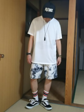 「Pledge（プレッジ）のアイテム（帽子）」を使った、ハレルヤ・ハルさん（メンズ・170cm）の夏コーディネート