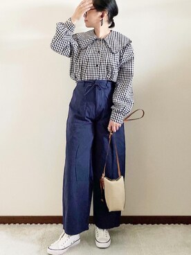 スニーカーを使った 春コーデ のレディース人気ファッションコーディネート Wear